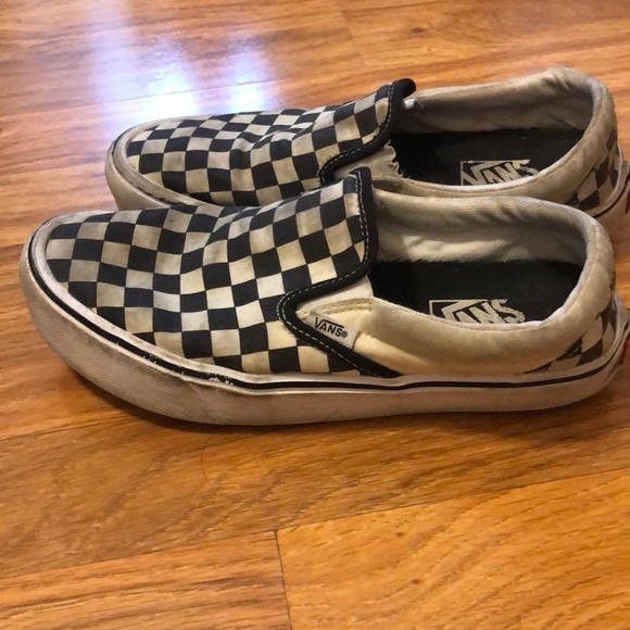 Checkered vans - Picture 4 of 4